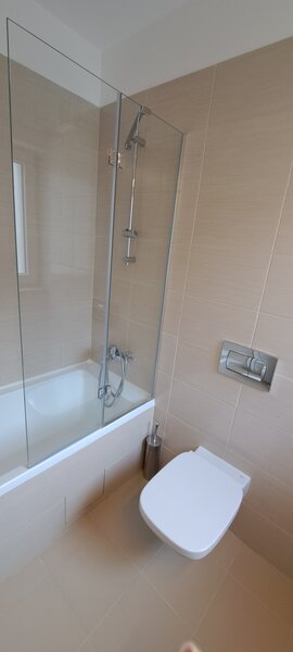 Fabrica de Glucoza modern & confort   2 camere decomandat